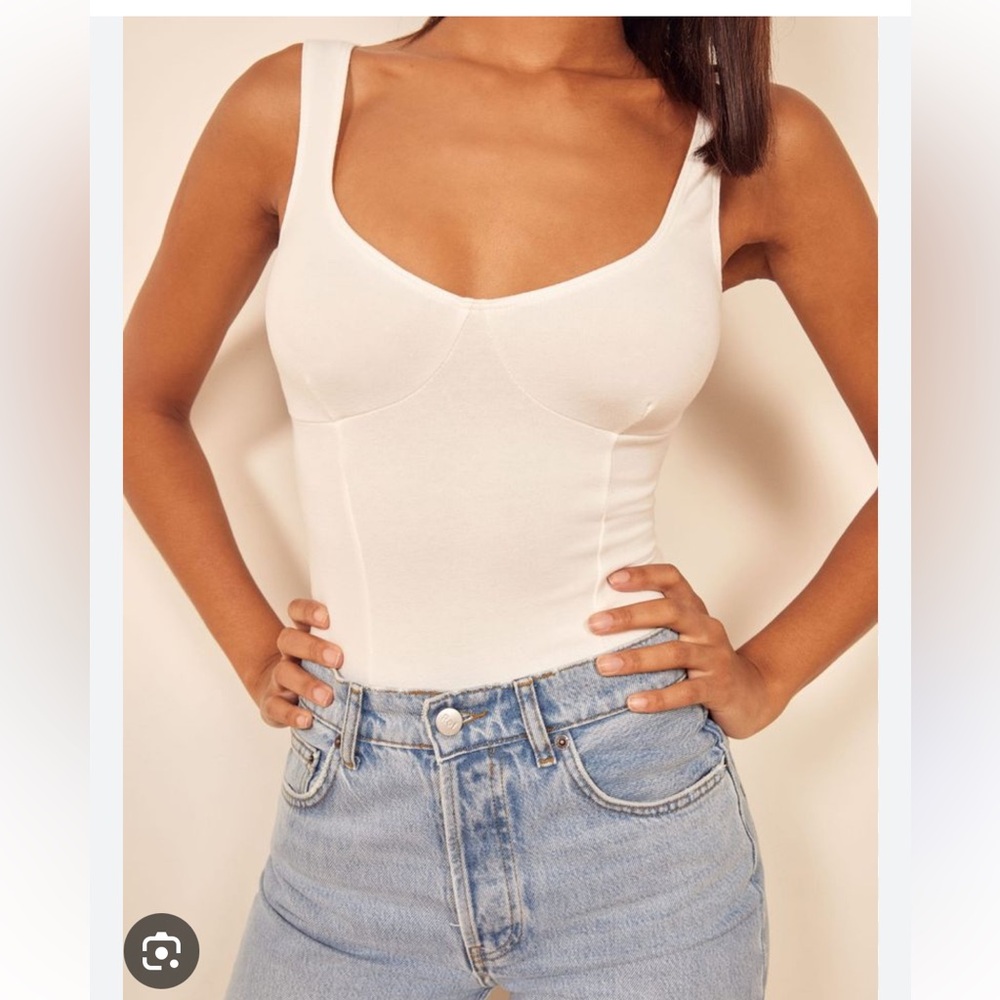 Reformation - Freja Top in White – Size Small